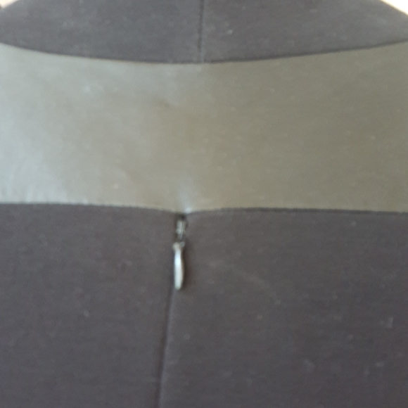 Black Ladies Dress by NUE 1904 Paris - Picture 9 of 12